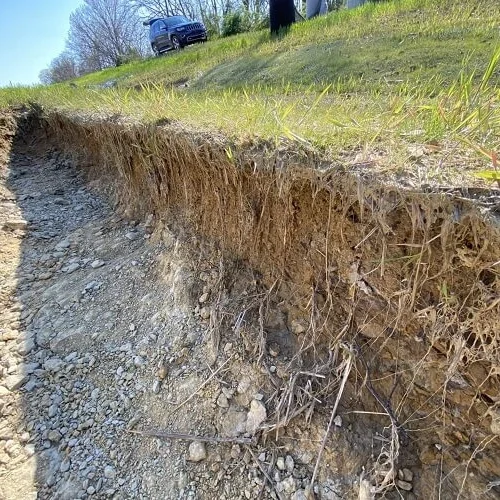 Where the InstaTurf® ShearForce™10 stopped, the erosion started along the side.